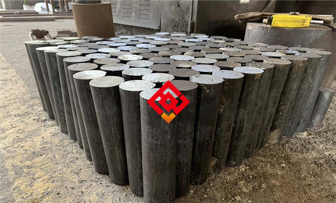 4J36合金：低温下的热膨胀系数和磁特性分析